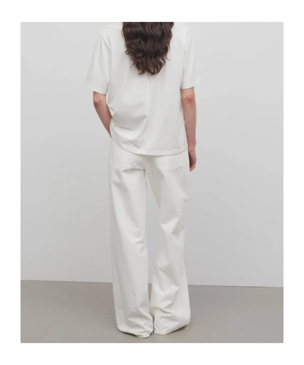 Button Detailed Straight Leg Jeans