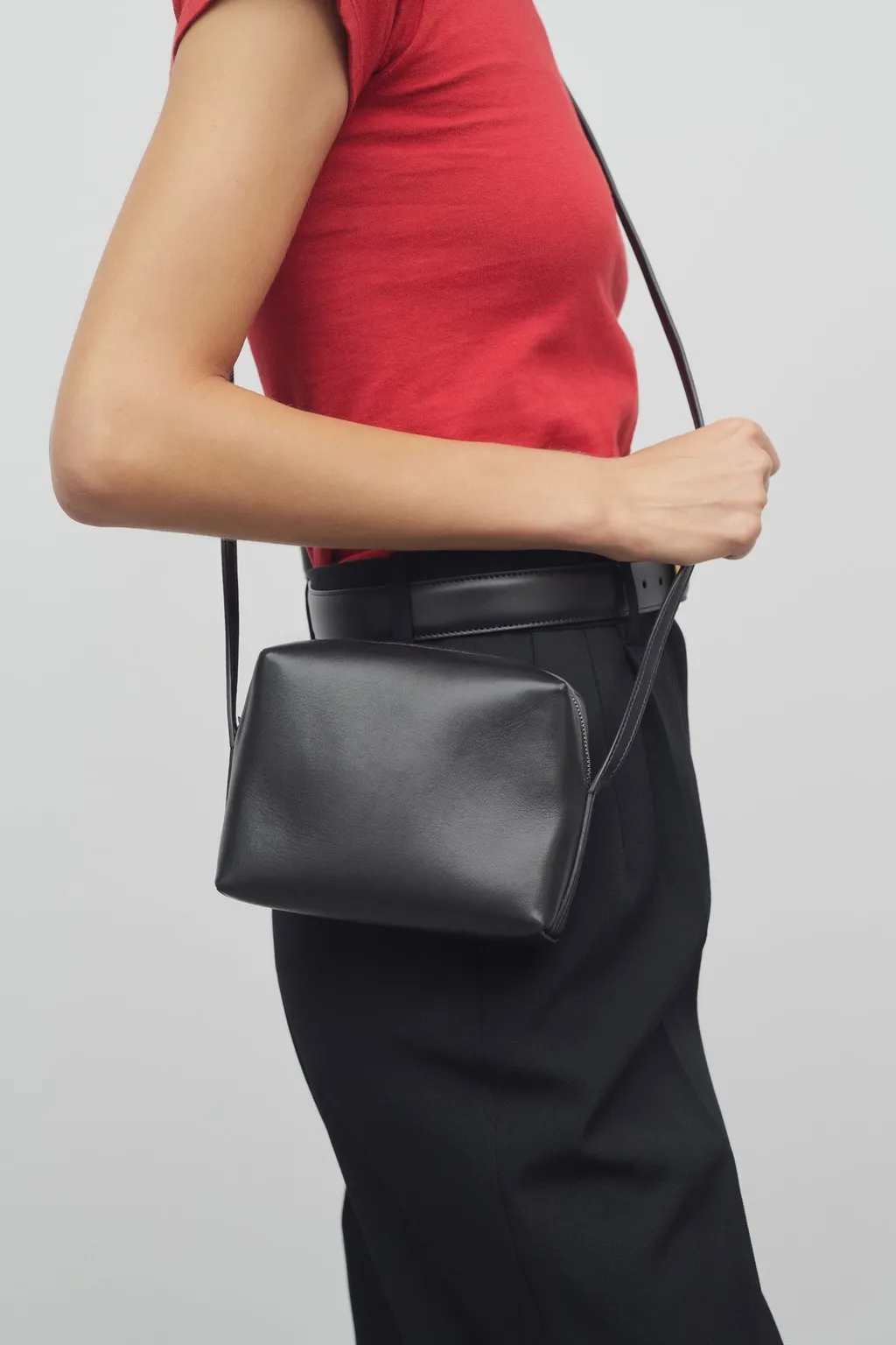 Regent Crossbody Bag