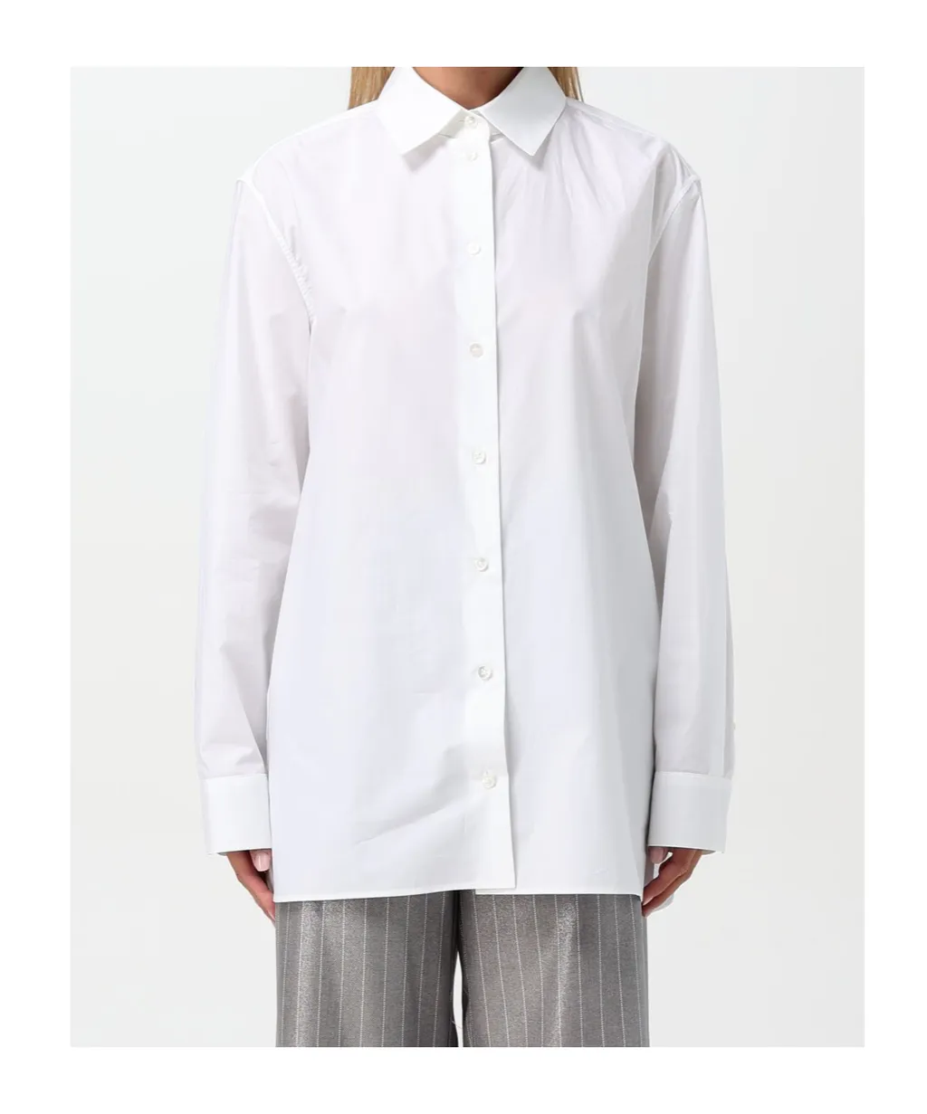 Buttoned Long-Sleeved Shirt