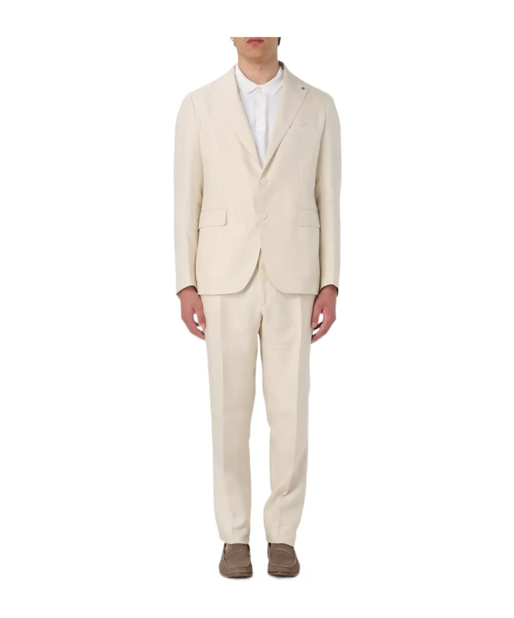Long-Sleeved Suit
