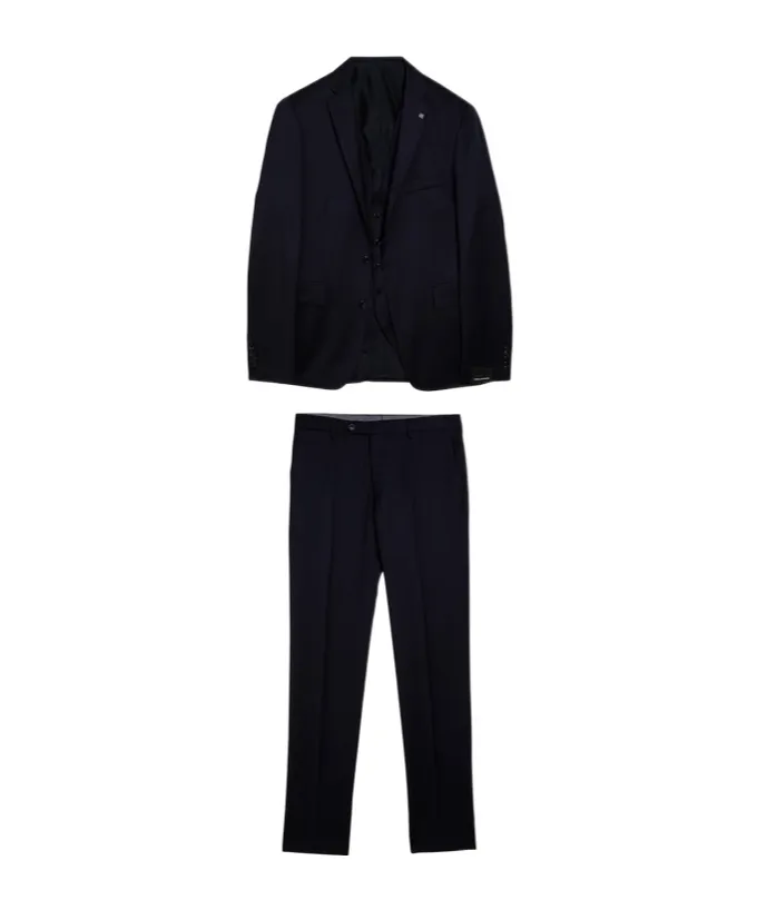 Single-Breasted Suit