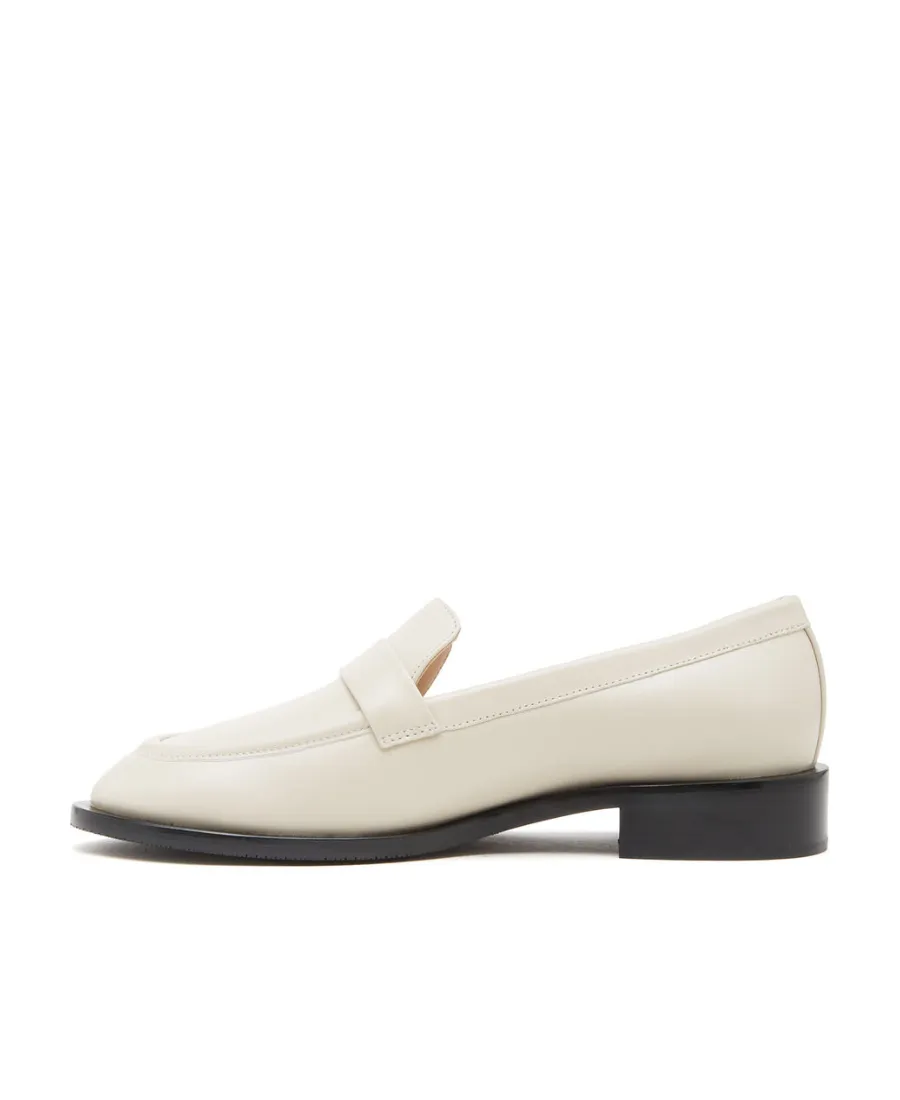 Palmer Sleek Round-Toe Loafers
