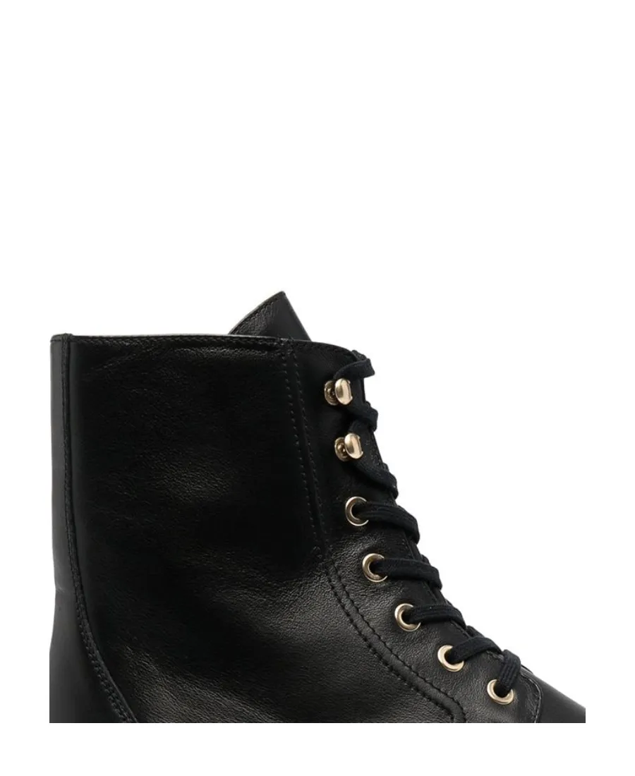 Mila Lift Bootie
