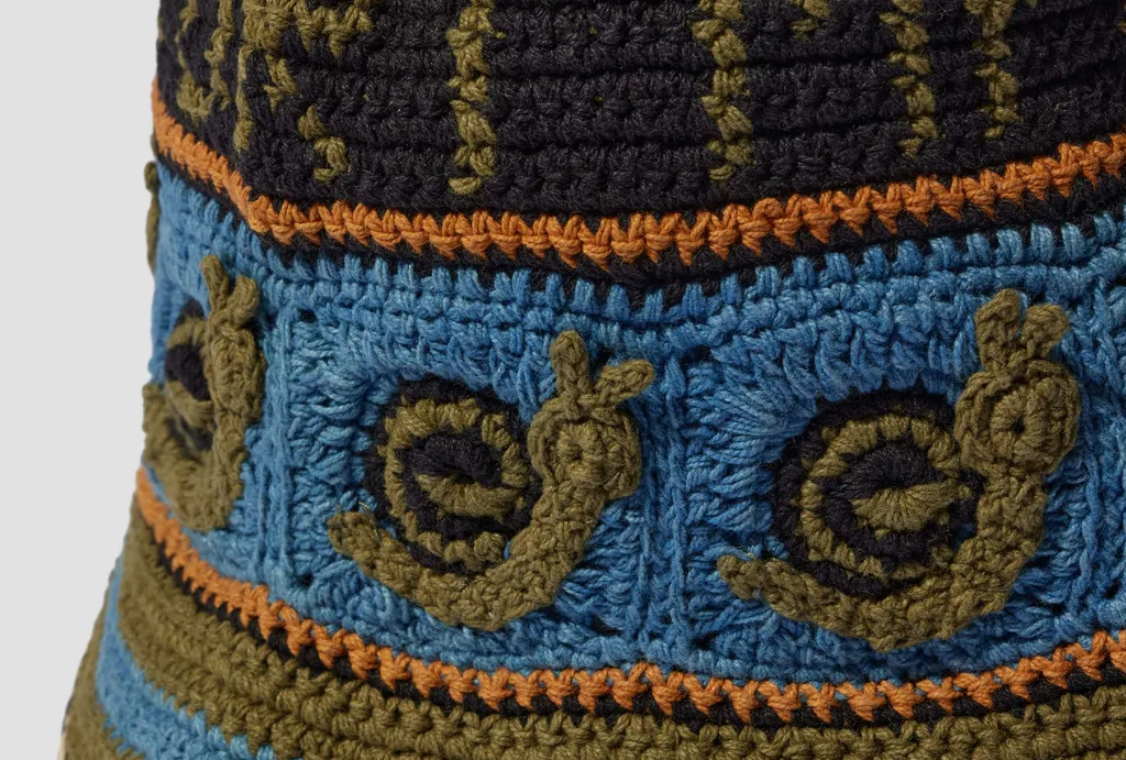 Logo Hat