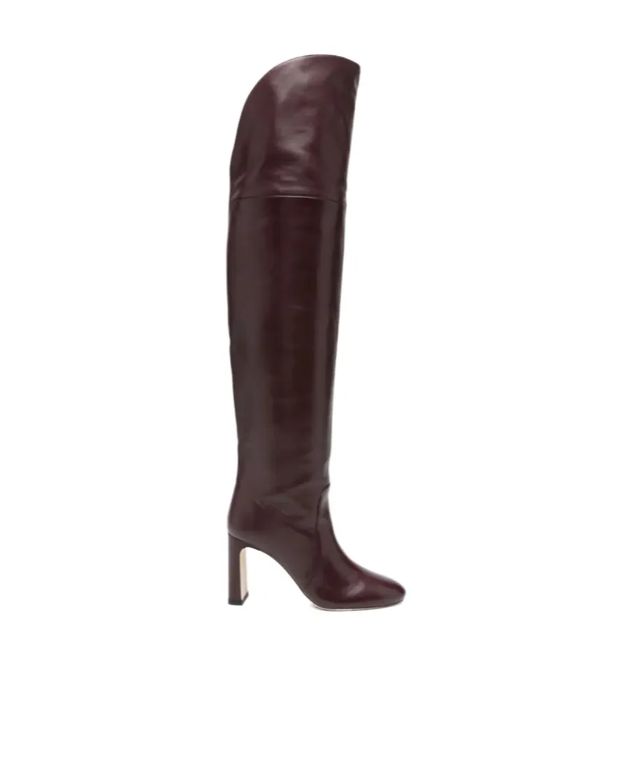 Round-Toe Boots