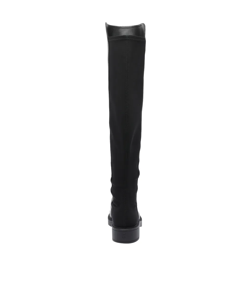 Round-Toe Boots