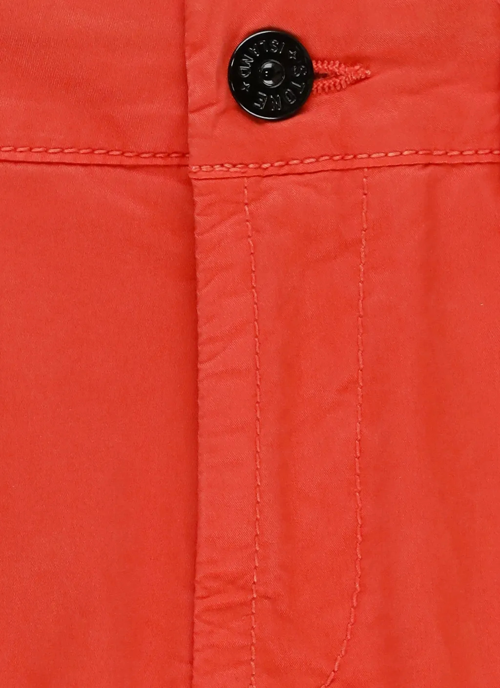 Compass Patch Knee-Length Cargo Shorts