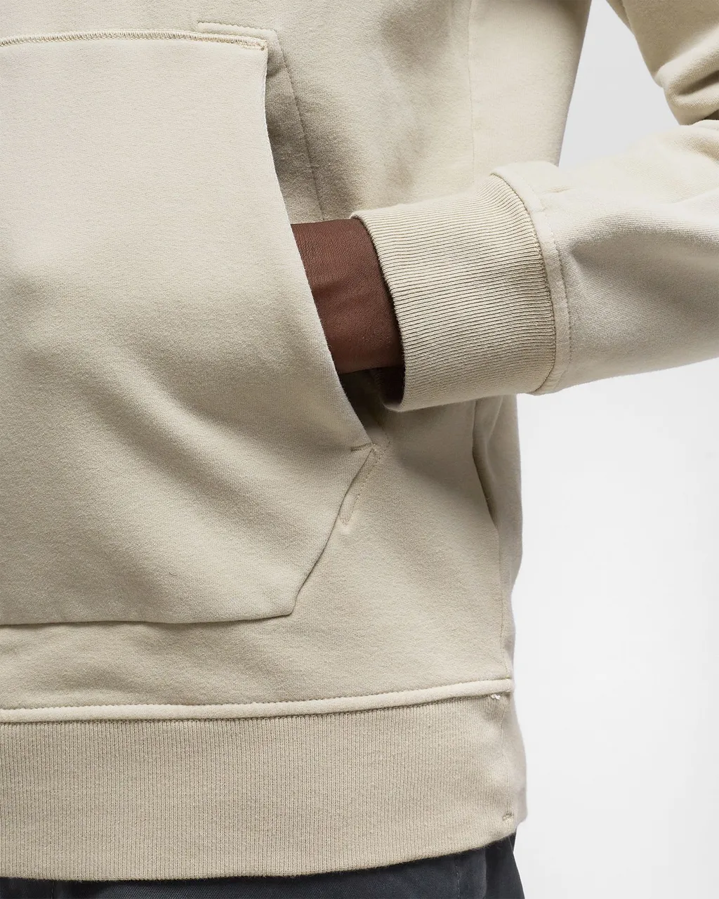 Compass Patch Long-Sleeved Hoodie