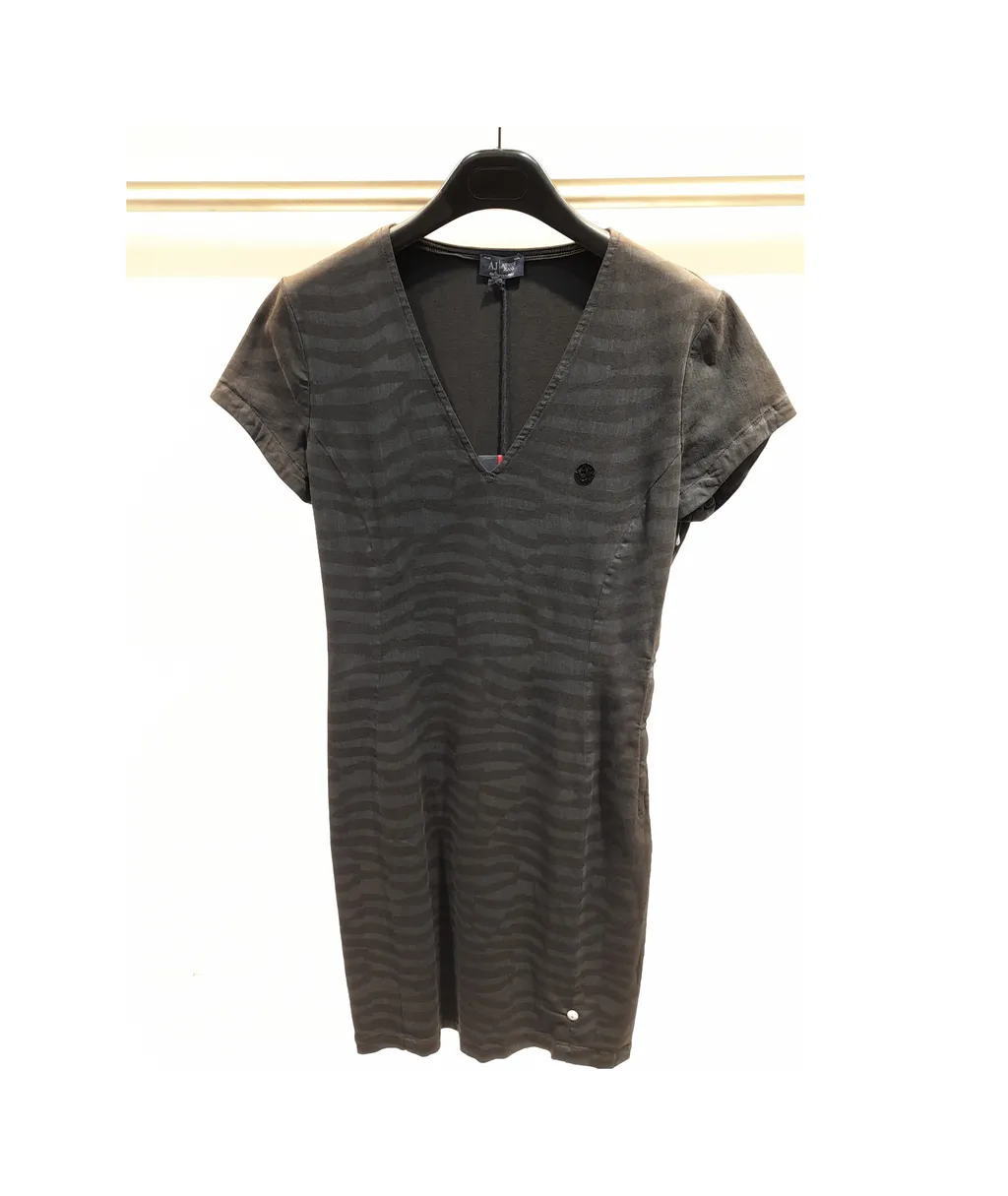 V-Neck Short-Sleeved Dress