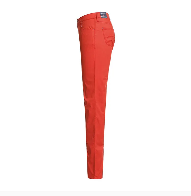 Belt-Loop Jeans