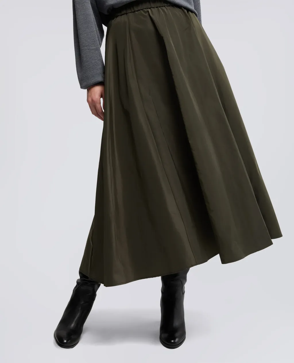 Elastic-Waist Flared Skirt
