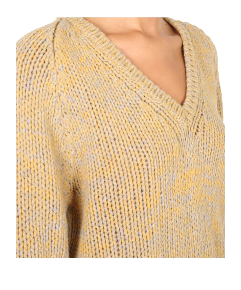 Long-Sleeved V-Neck Knit Jumper