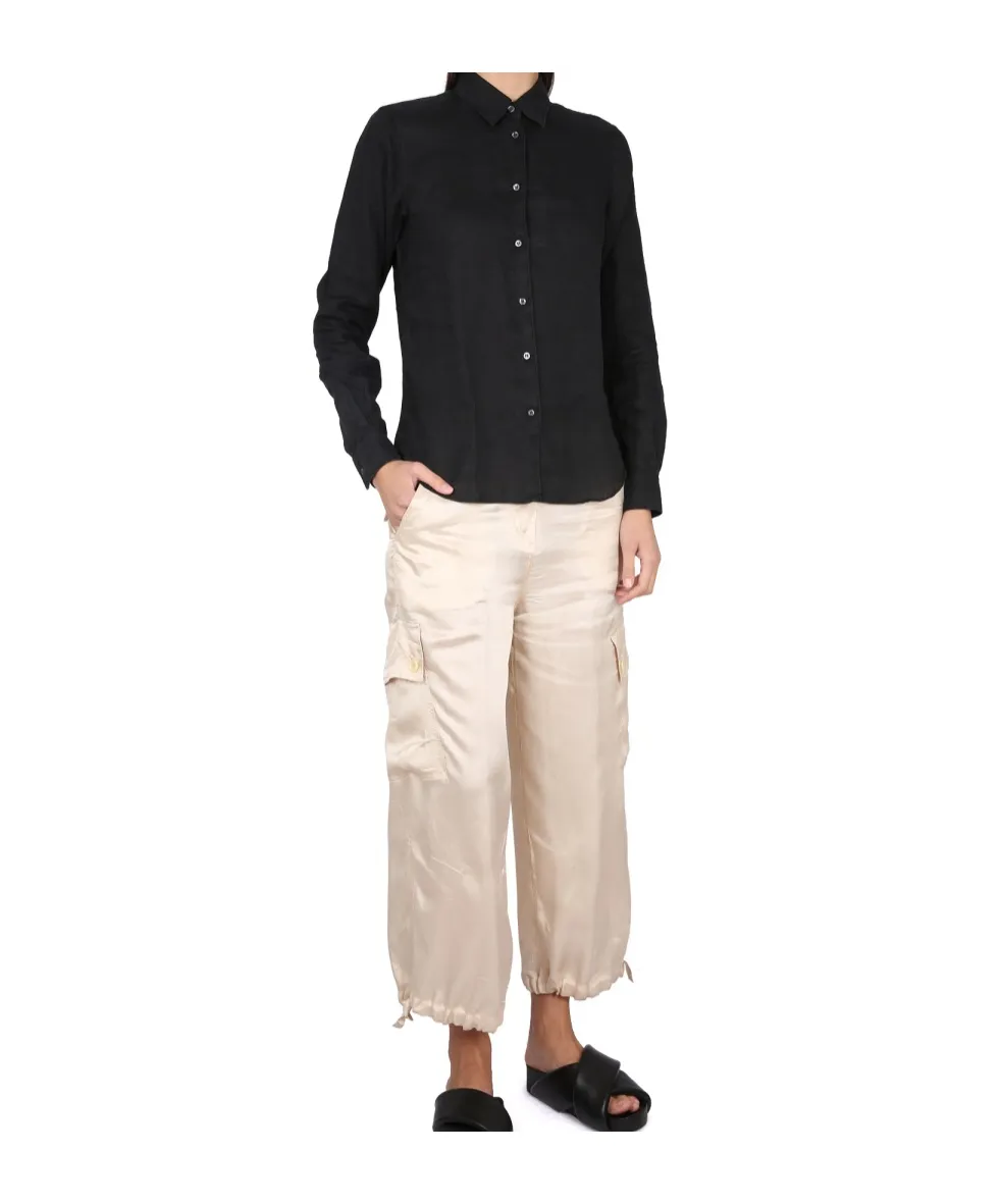 Buttoned Long-Sleeved Shirt