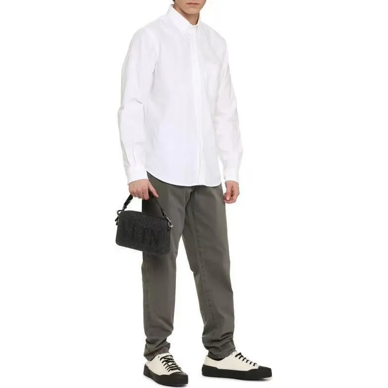 Button-Up Long-Sleeved Shirt