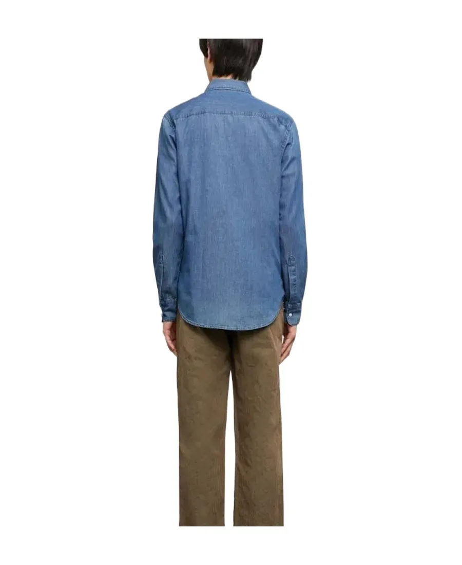 Buttoned Long-Sleeved Shirt