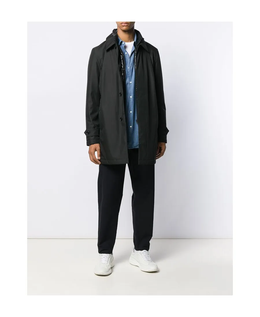 Buttoned Long-Sleeved Denim Shirt