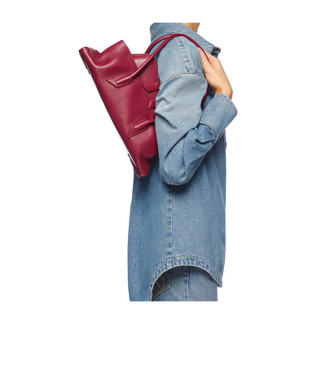 La Passeggiata Small Handbag