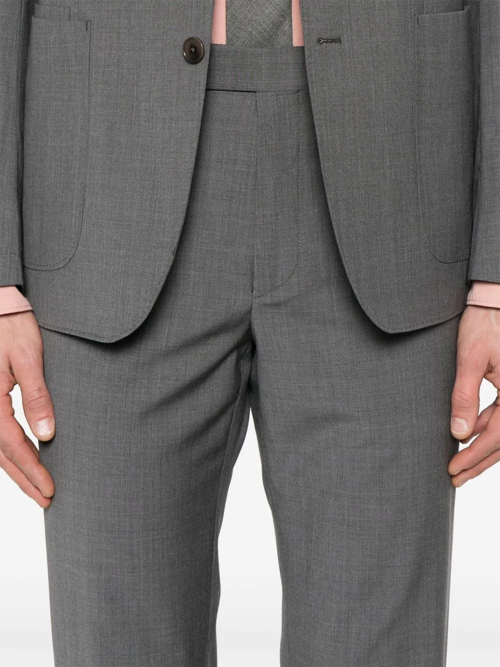 Long-Sleeved Suit