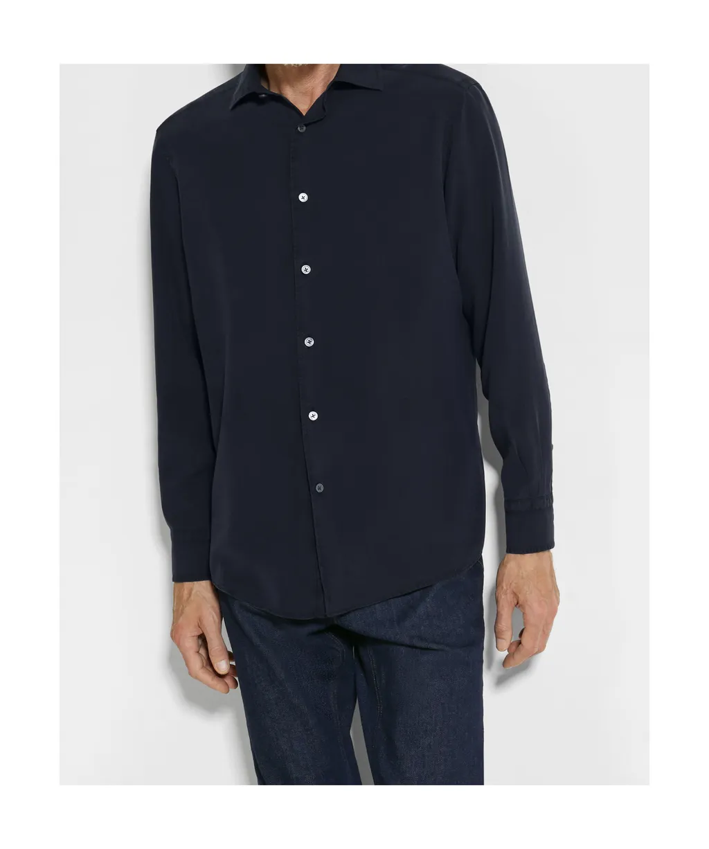 Buttoned Long-Sleeved Shirt