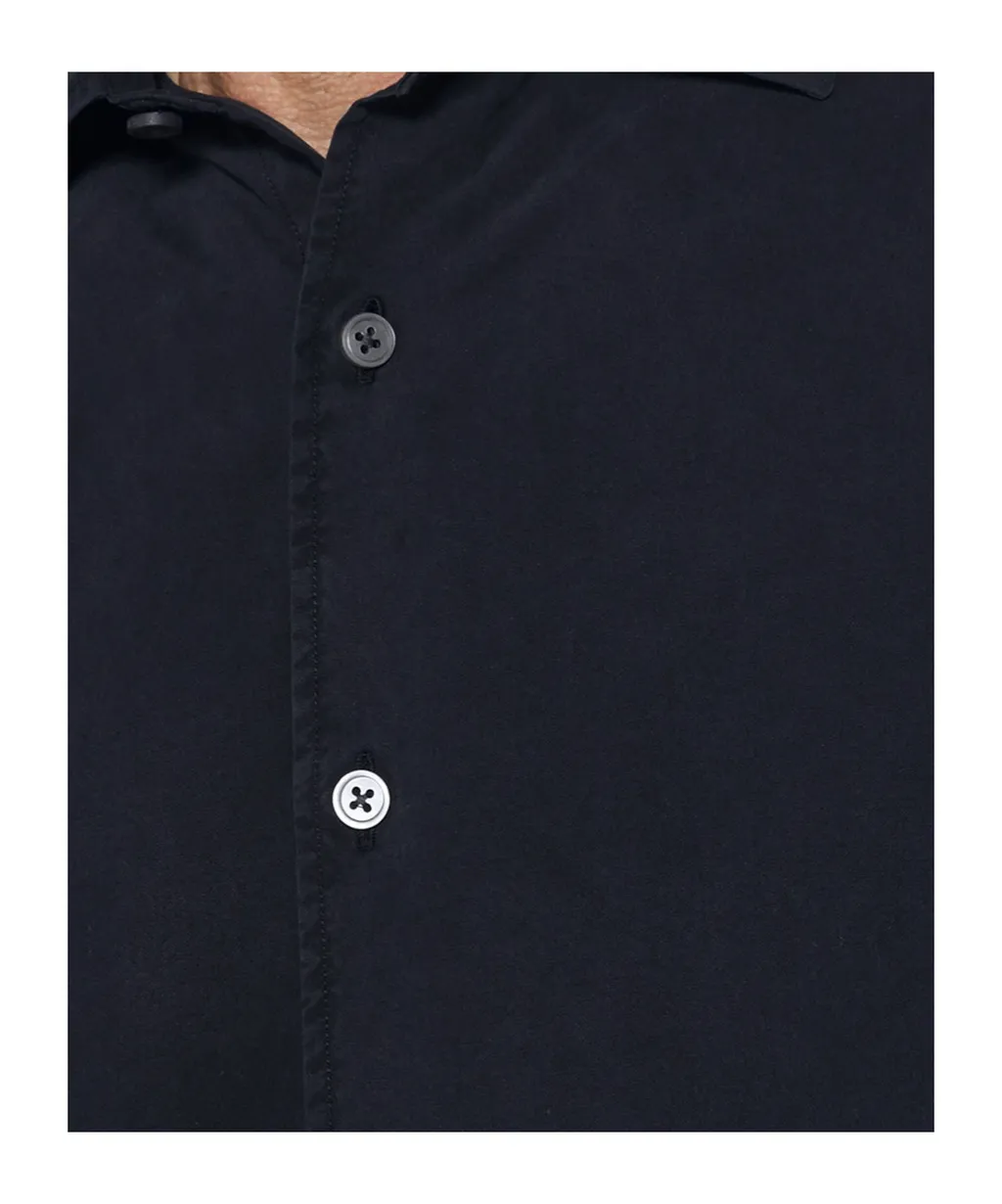 Buttoned Long-Sleeved Shirt
