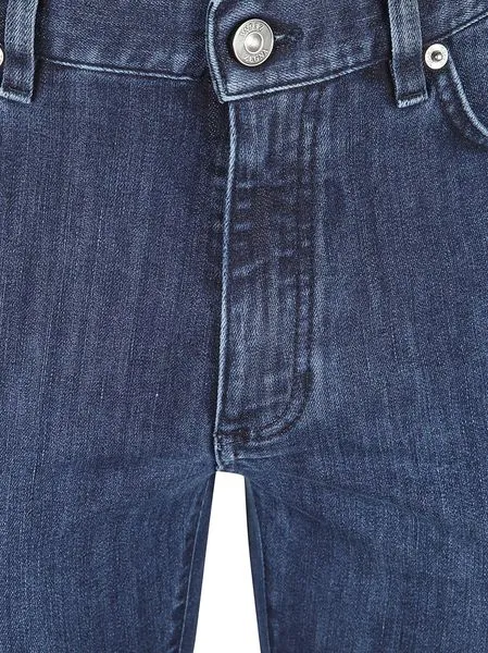 Straight-Leg Slim Cut Jeans
