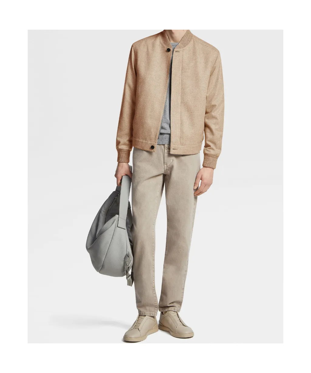 Oasi Buttoned Long-Sleeved Jacket