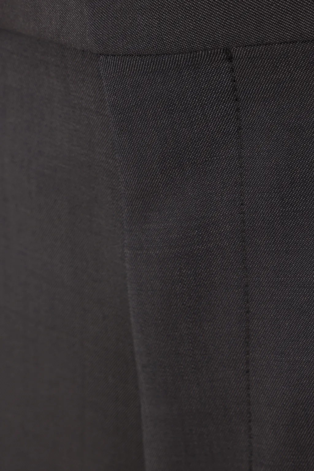 Long-Sleeved Suit