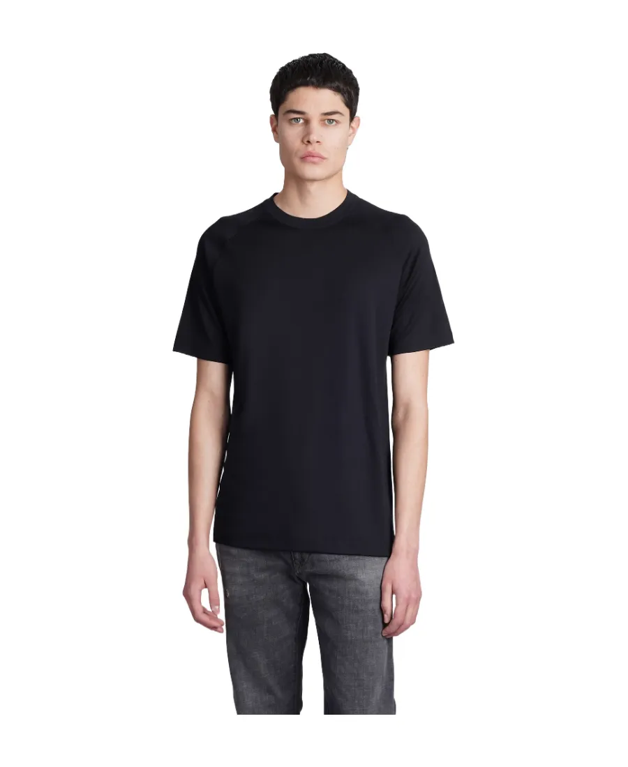 Short Ranglan-Sleeved T-Shirt