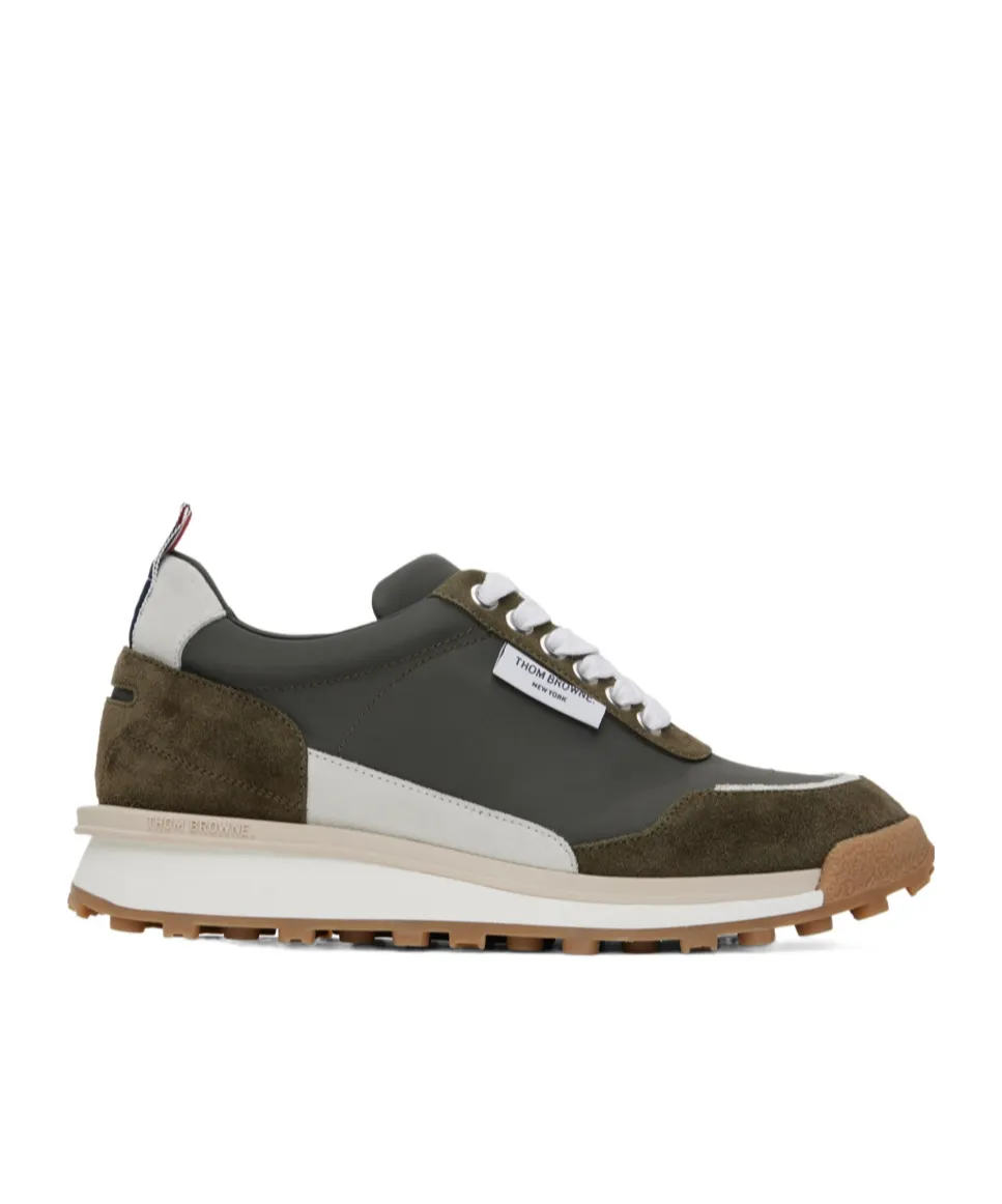 Alumni Sneakers