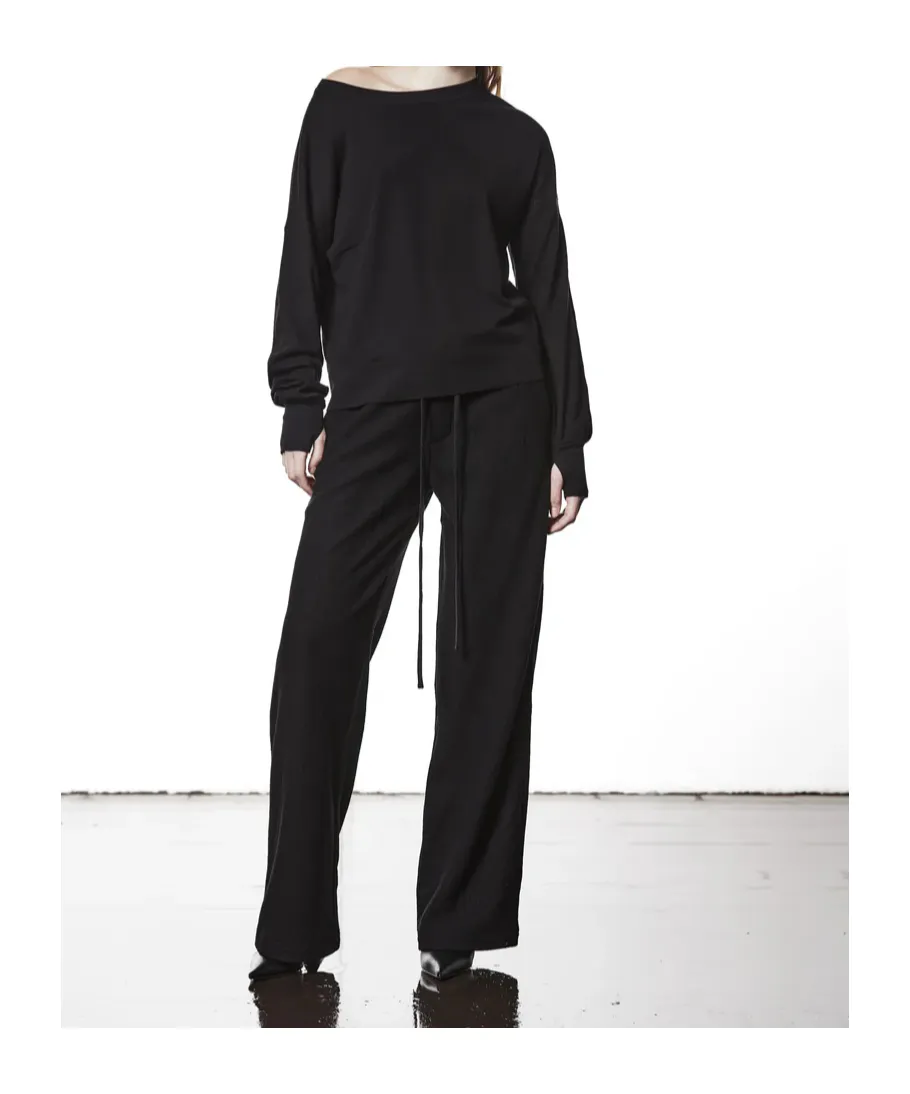 Oversize Longsleeve With Embroidered Wording And Thread Detail