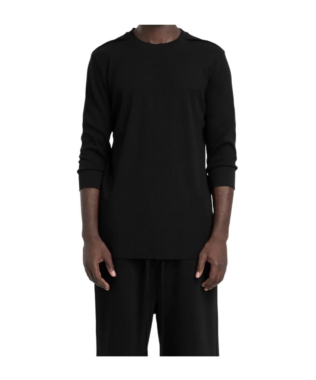 Ribbed Three-Quarter Sleeve T-Shirt