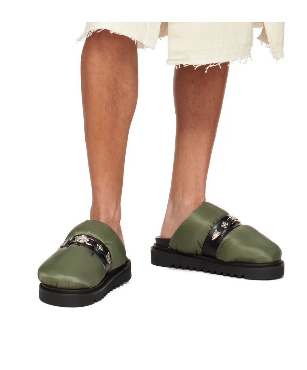Round Toe Slippers