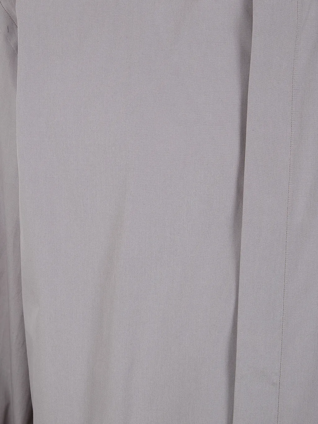 Long Sleeved Buttoned Shirt