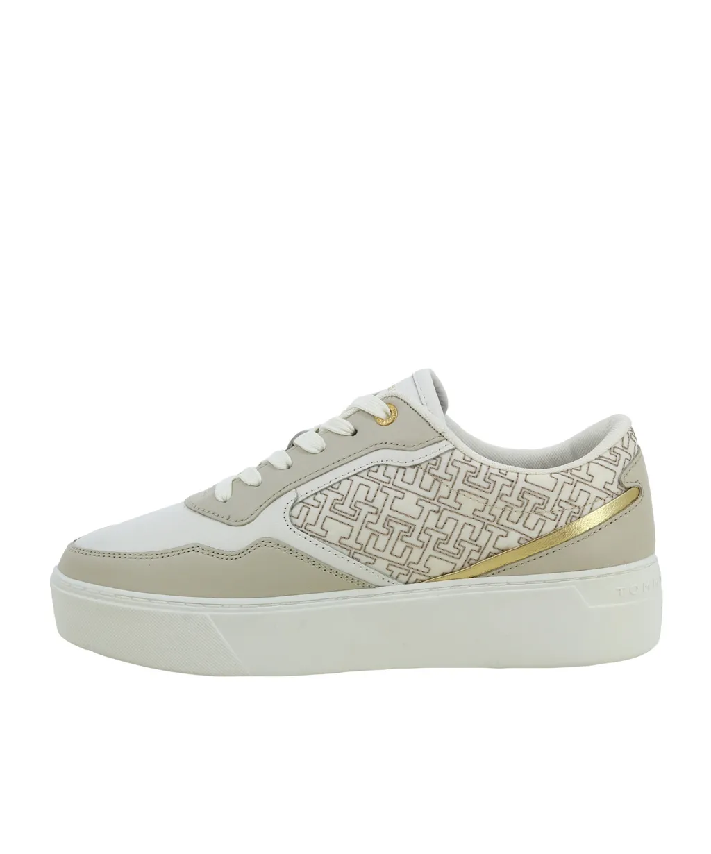 Round Head Sneakers