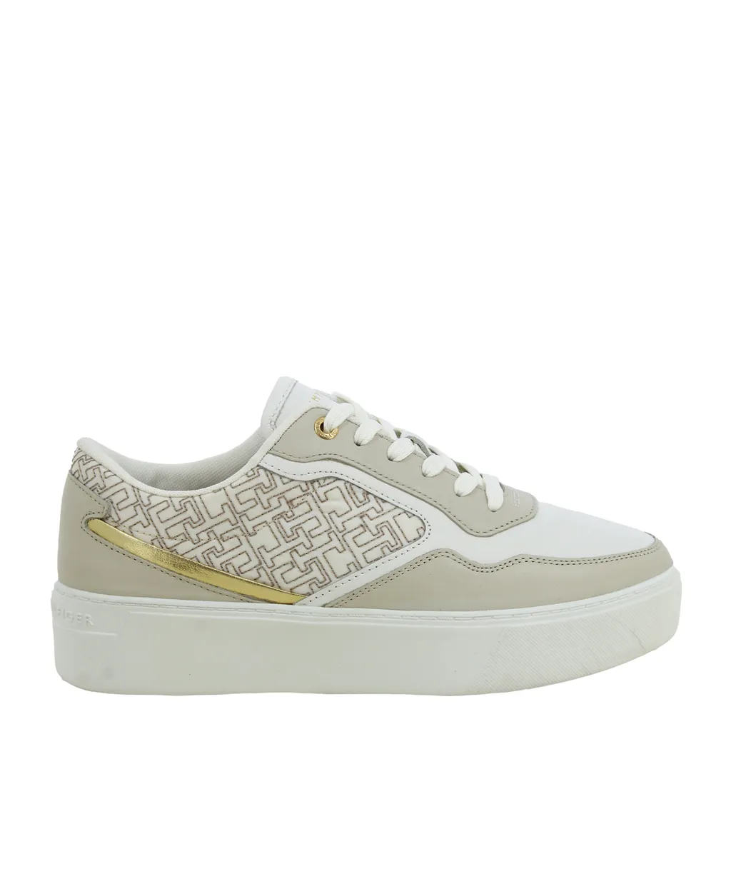 Round Head Sneakers