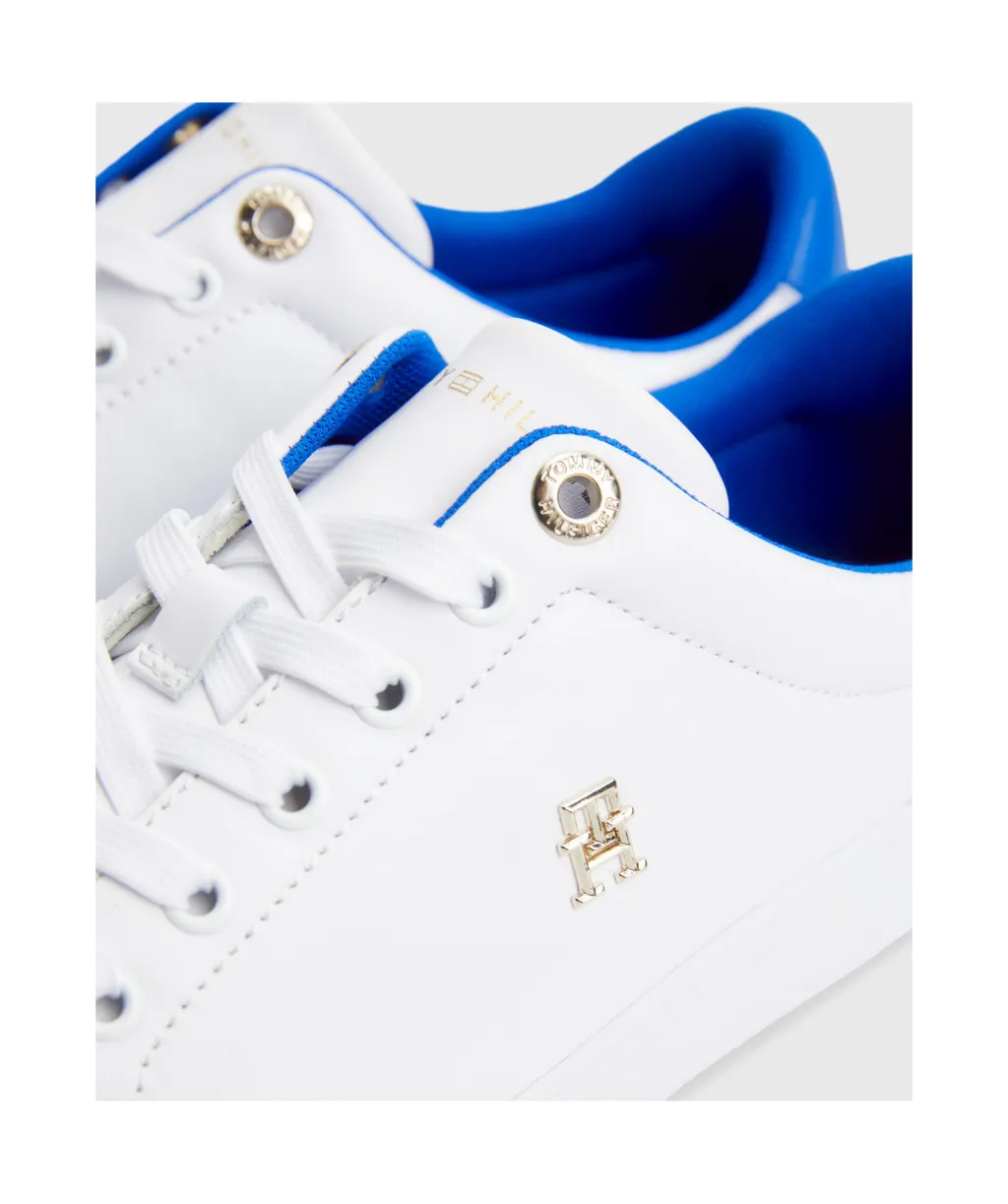 Iconic Logo Low-Top Sneakers