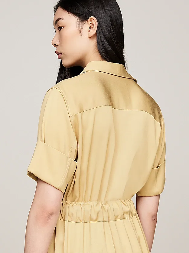 Half-Open Collar Dress