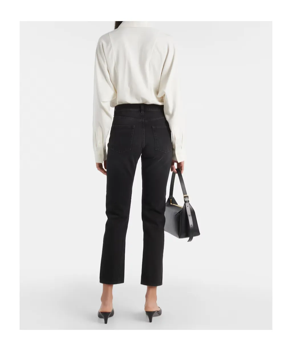Mid-Rise Cropped Jeans