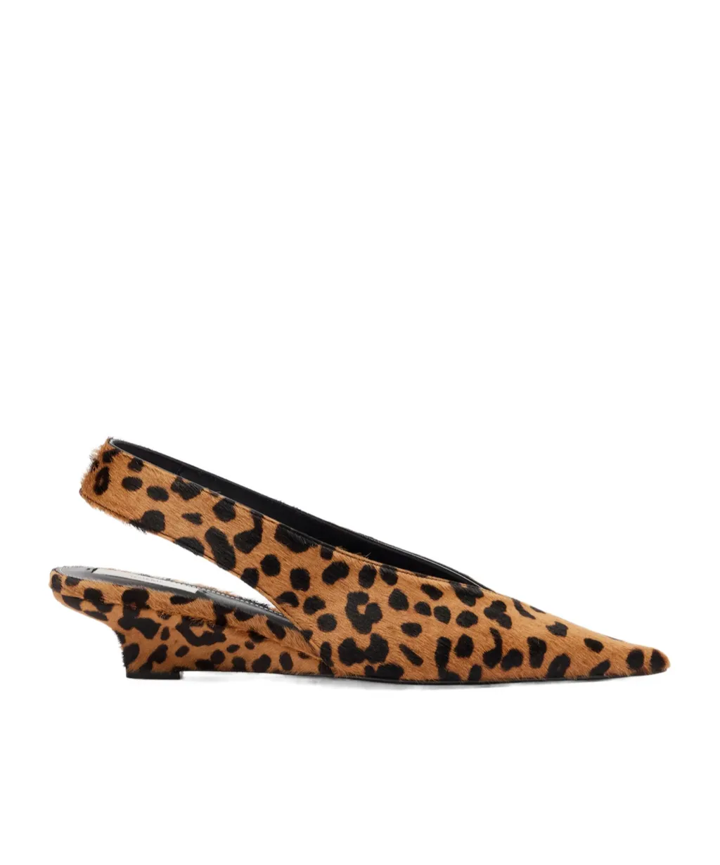 Pointed-Toe Wedge Heels