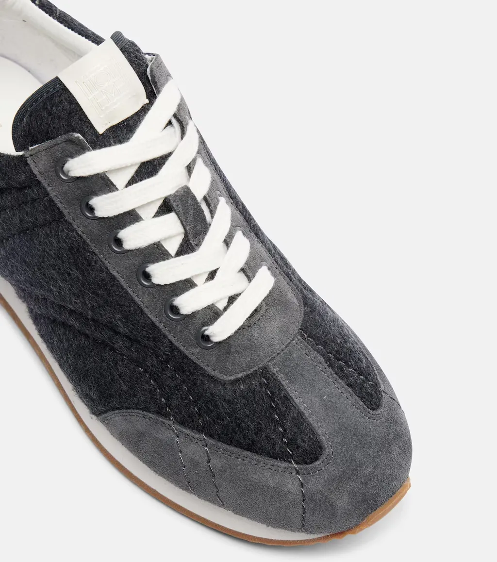 Round-Toe Low-Top Sneakers