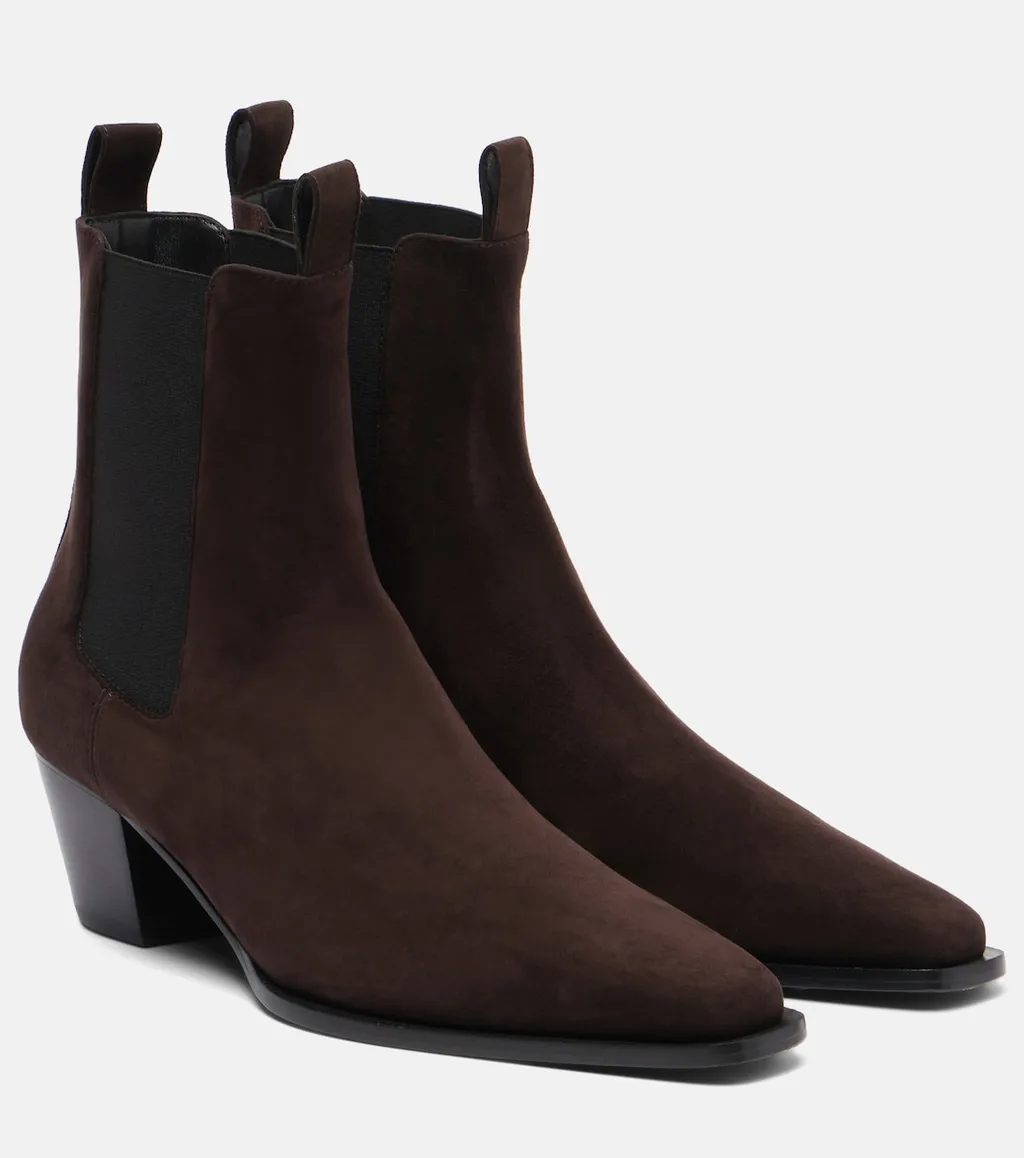 City 50 Suede Chelsea Boots