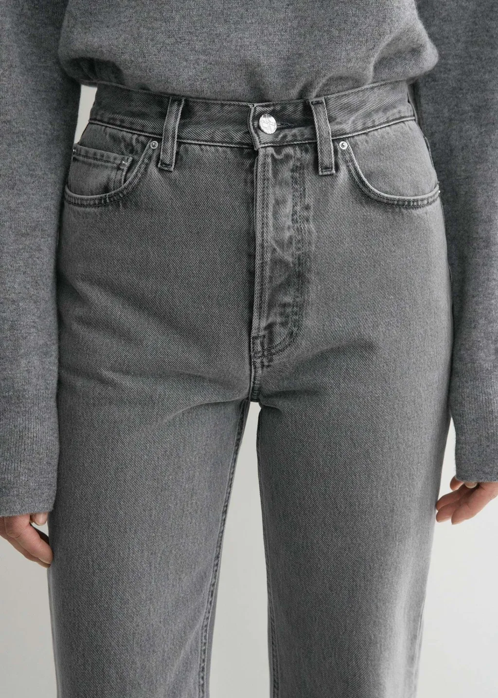 Mid-Rise Straight-Leg Jeans
