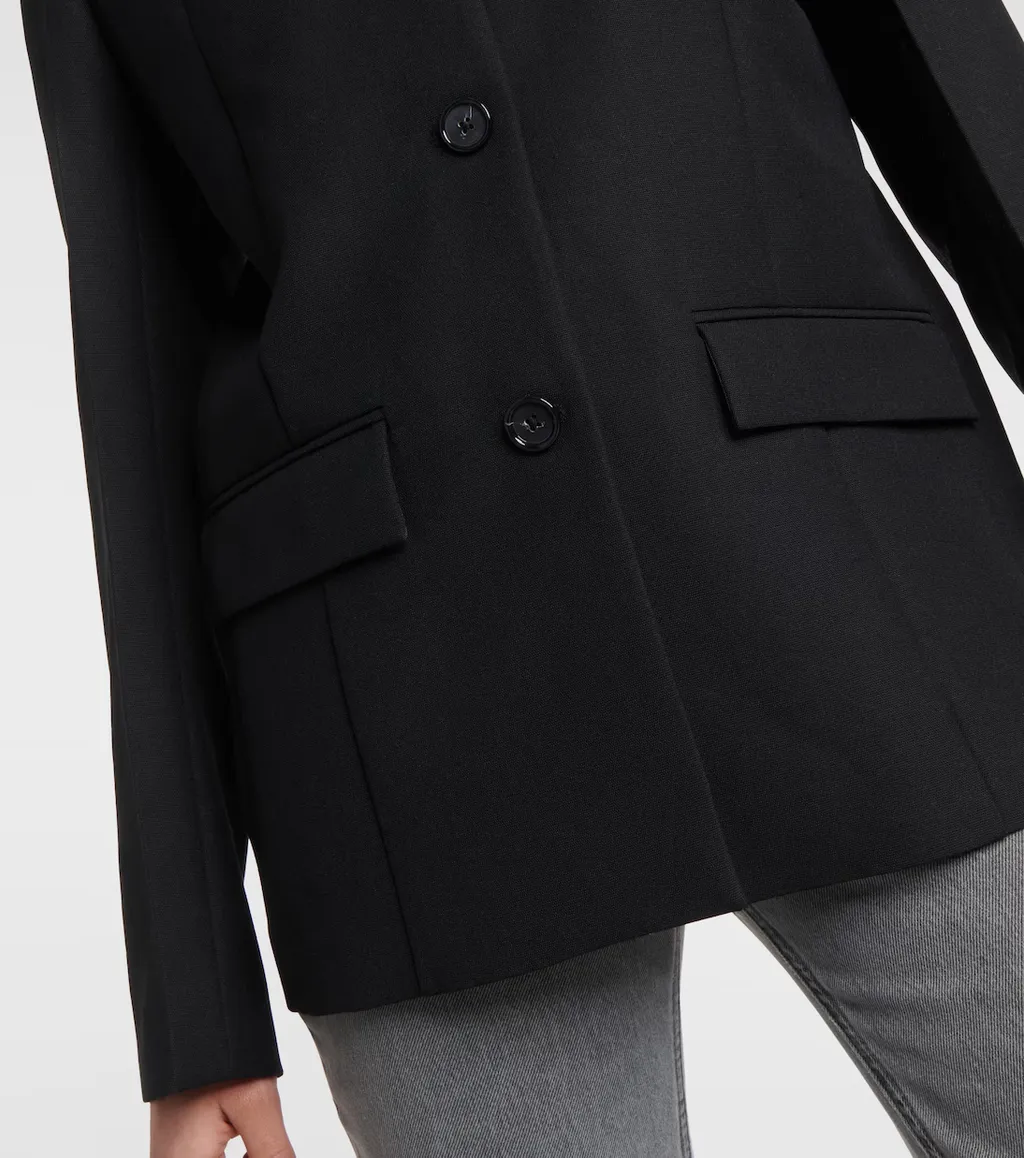 Long-Sleeved Suit Jacket