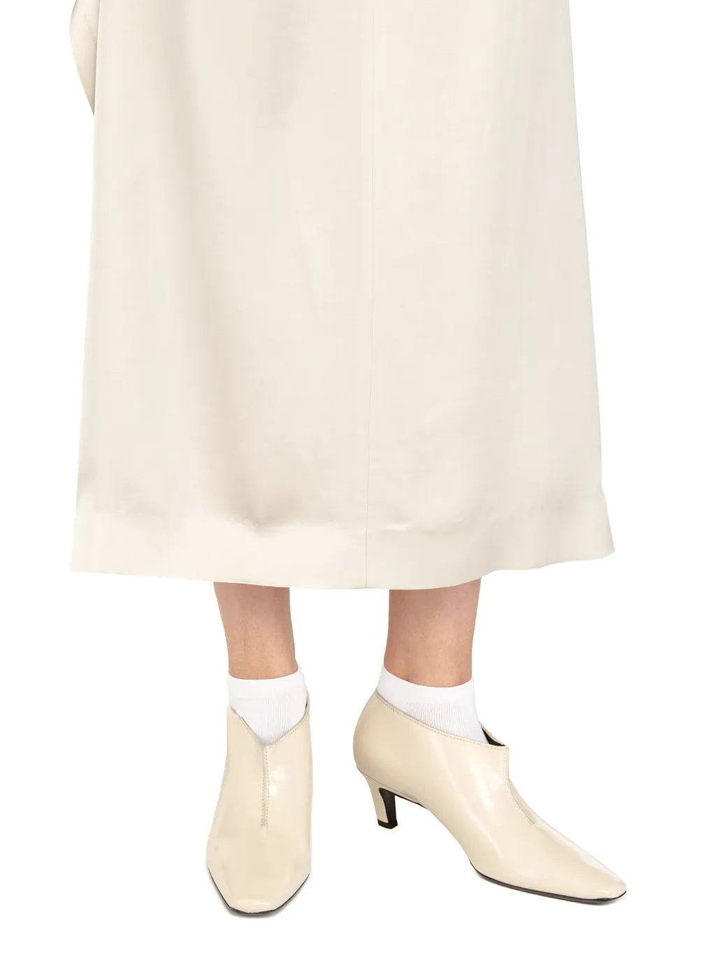 Square-Toed Short Boots