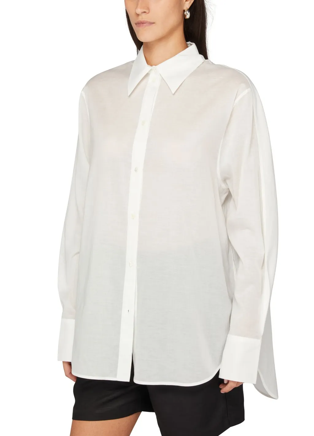 Point-Neck Long-Sleeved Shirt