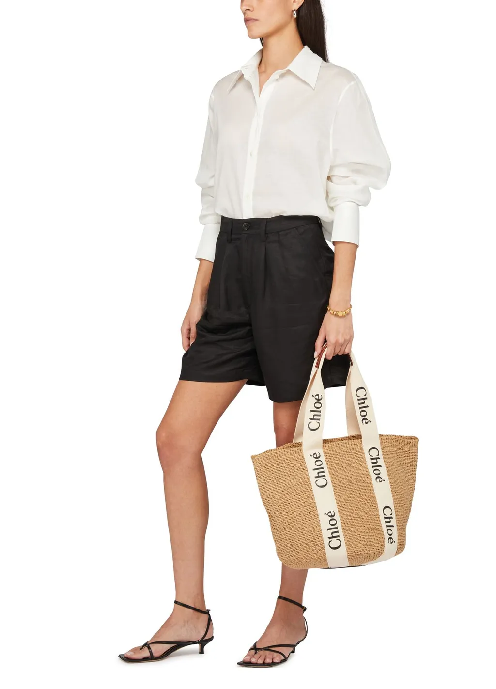 Point-Neck Long-Sleeved Shirt