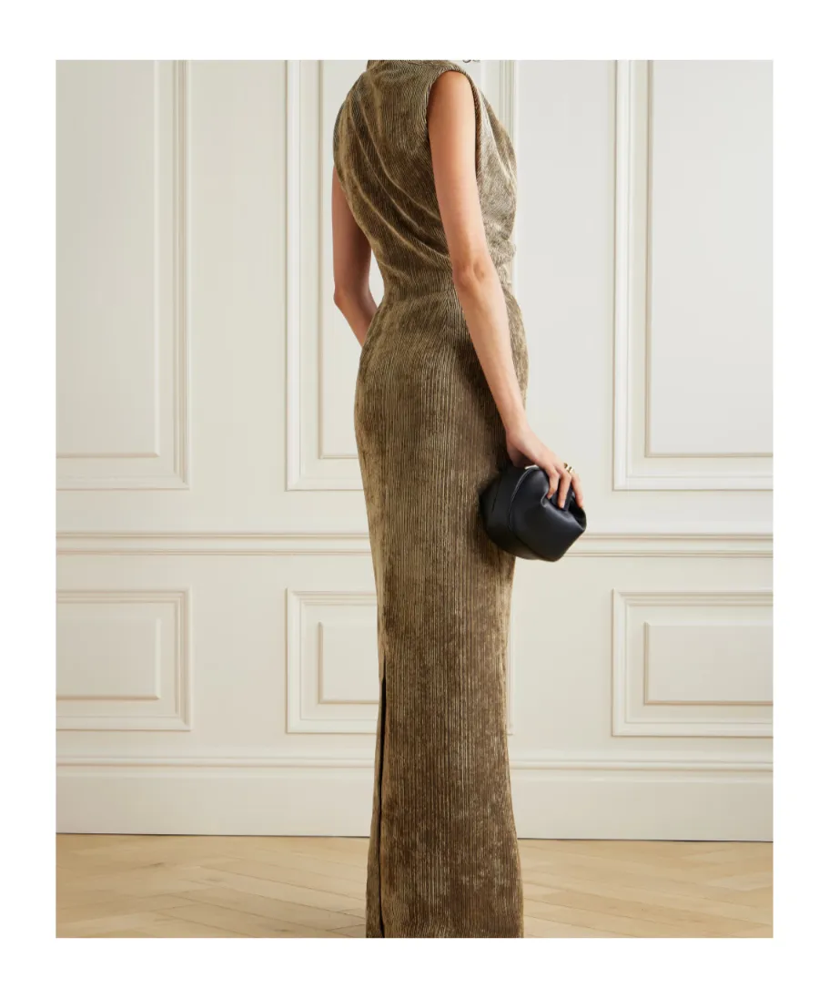 Sleeveless Pleated Dress