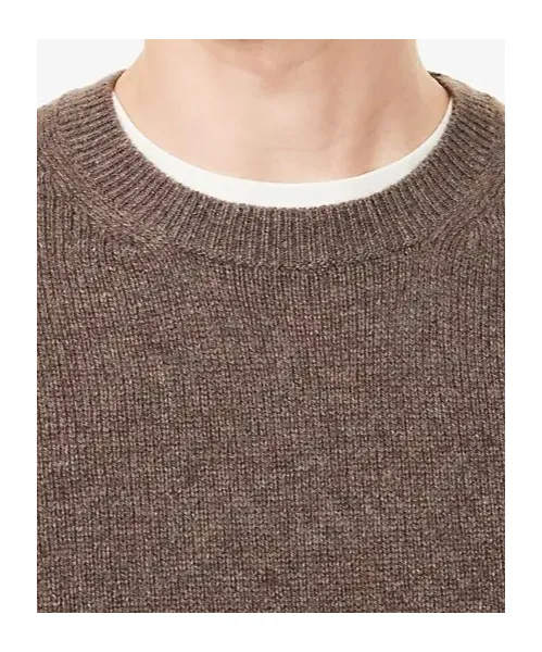 Long-Sleeved Knitwear