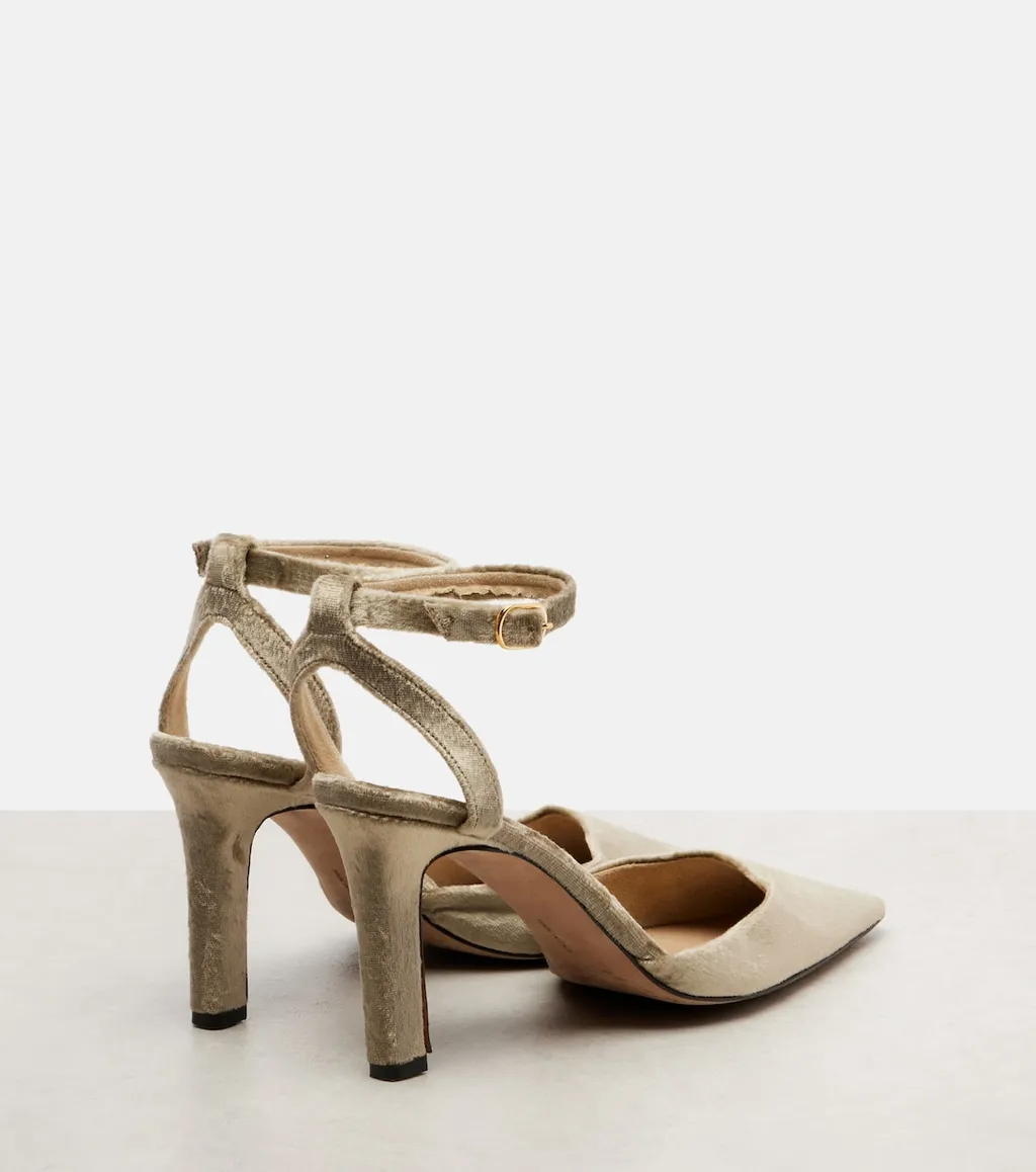 Carla 80 Velvet Pumps