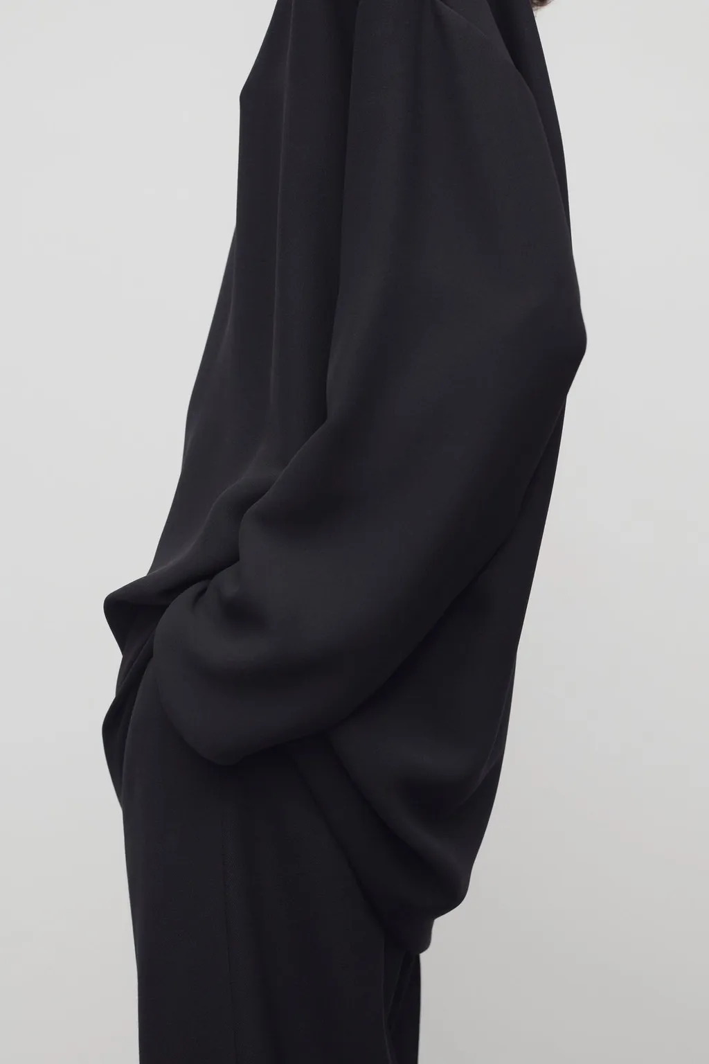 Boat-Neck Long-Sleeved Blouse